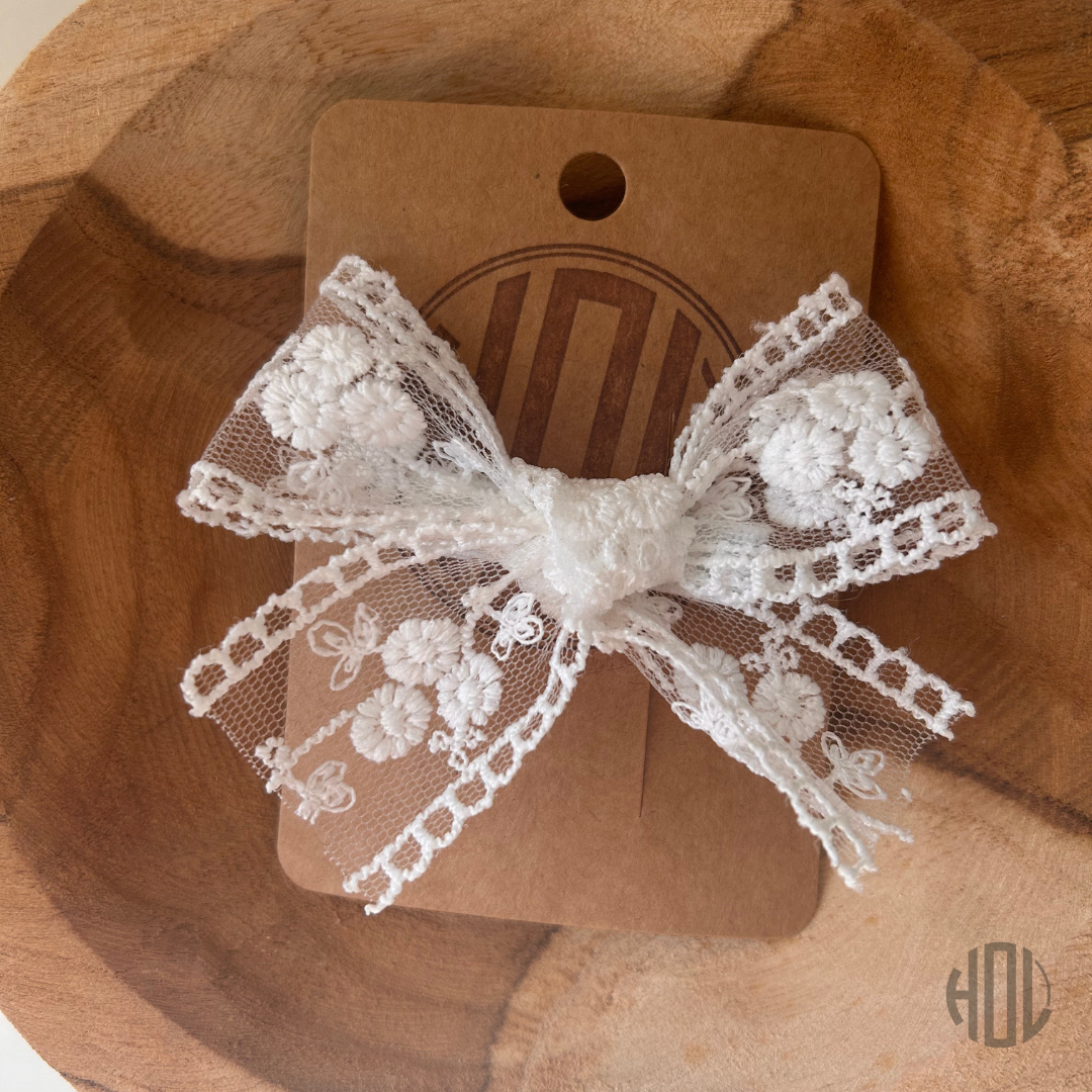 Nœud Dentelle : Nuage Blanc